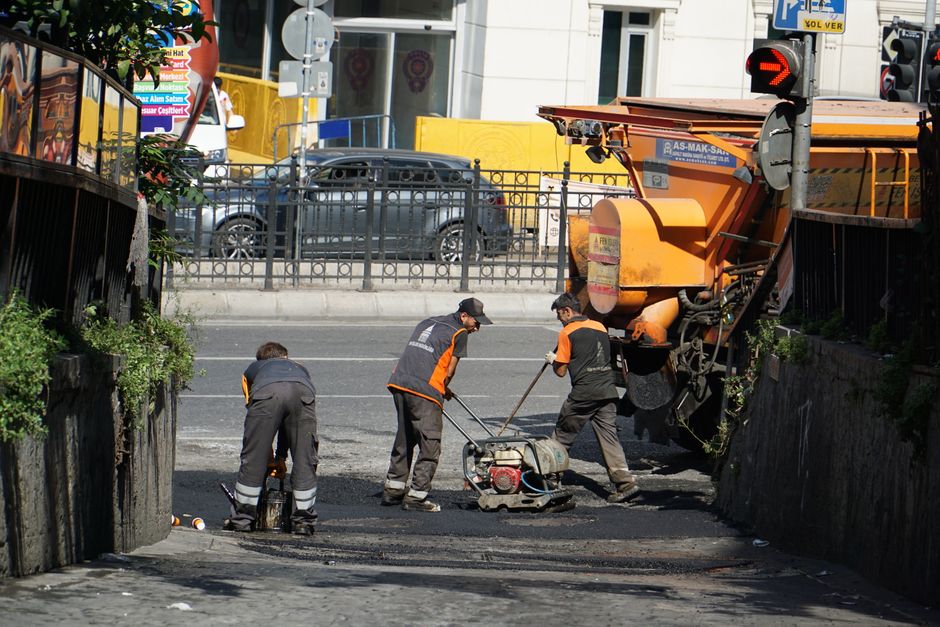Lucrările la secțiunea 2 a autostrăzii Sibiu-Pitești progresează