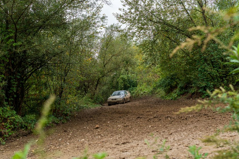 Uzina Dacia din Mioveni își suspendă temporar producția