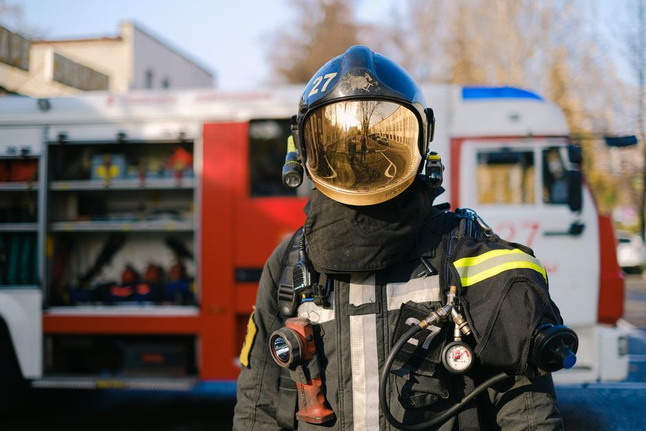 Pompier atacat în timpul unei intervenții în Argeș