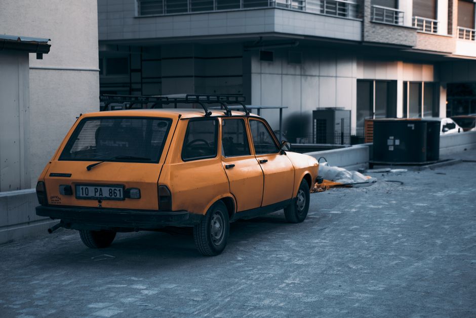 Impactul istoric al automobilului Logan MCV la Mioveni