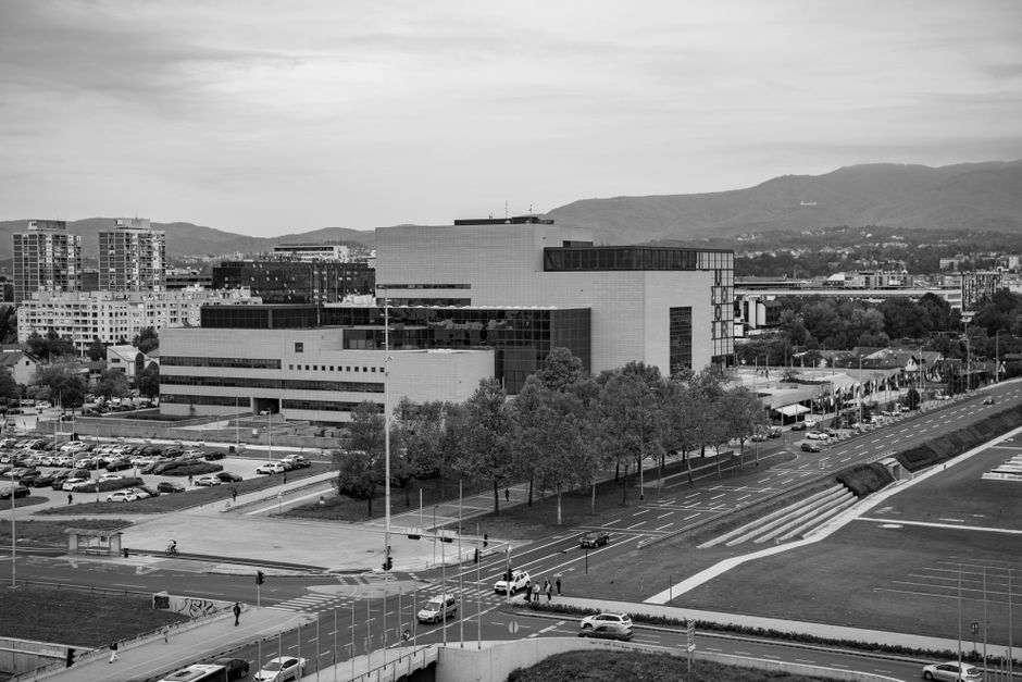 Impactul scăderii producției de la Mioveni asupra economiei regionale
